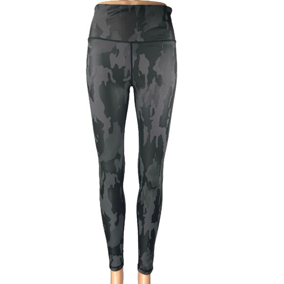 Mono B Black Camo Camouflage Skinny Leg High Rise Fitness Yoga Leggings Pants M - Picture 1 of 4